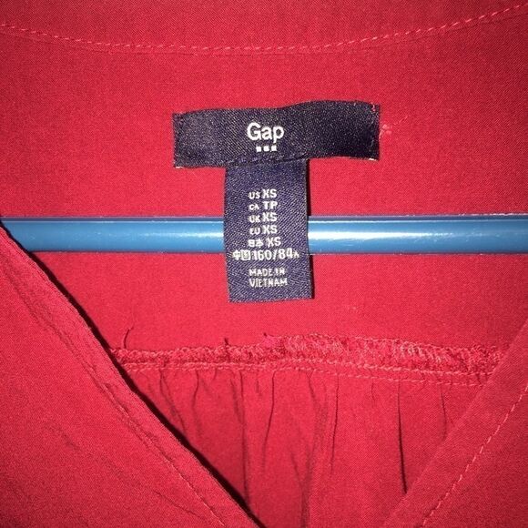 Gap Women's Cold Shoulder Shirt X Small - Picture 3 of 8